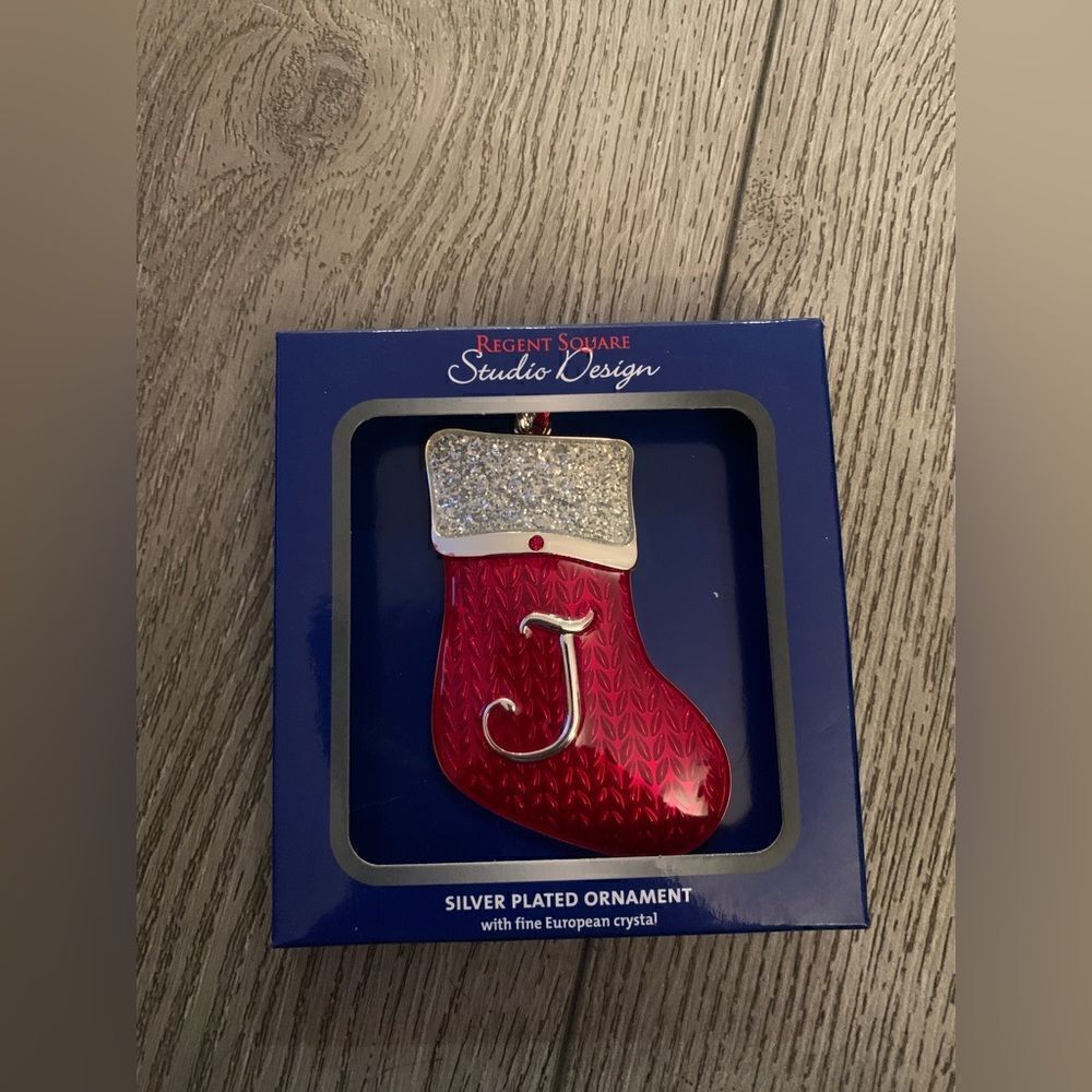 Regent square studio design silver plated ornament